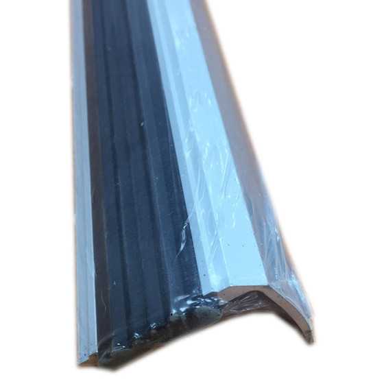 NEZ DE MARCHE ALU ARGENTE + BANDE NOIRE 113*42*33 (22322)