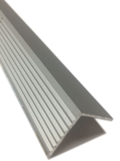 Corniere alu argente 20X20X1130mm
