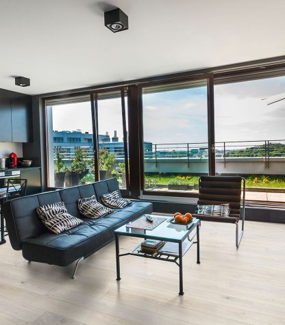 CHENE MASSIF CAMPAGNE Piqué HUILE BROSSE MAT NOIX DE COCO GO4 180X20X400mm A 2200mm Certifié FSC 100 %