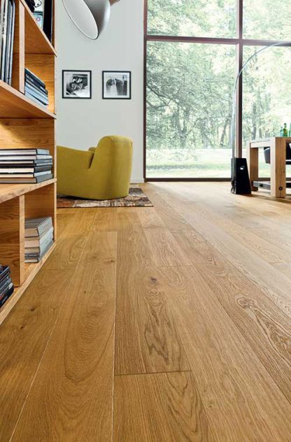 PARQUET CHÊNE MASSIF VERNI BROSSÉ COUNTRY CAMPAGNE PIQUÉ SAHARA - 160X14X2100 mm - Certifié FSC 100 %