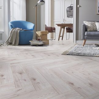 PARQUET SOL STRATIFIE DECOART BATON ROMPU CHENE BORDEAUX - GAMME VIEUX PARIS – 665mm x 133mm x 8mm - Certifié FSC Mix Credit