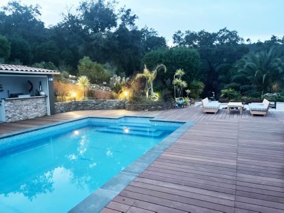 LAME DE TERRASSE MASSARANDUBA BRUT 1 FACE LISSE 145x21x1230mm  (+/- 3 mm)