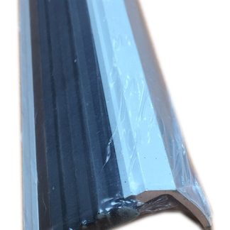 Nez de marche alu argente bande noire 113X42X33mm