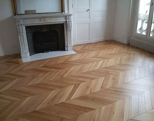 POINT DE HONGRIE 45° CHENE MASSIF VERNI GO4 90X14X610mm PRBIS LOUIS XIV 