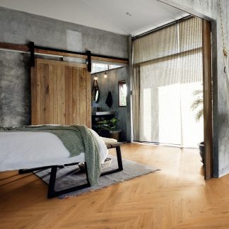 POINT DE HONGRIE CONTRECOLLE VERNI BROSSE NATUREL RUSTIQUE MANCHESTER 125x15x780mm - 4mm de couche d'usure Certifié FSC 100 %