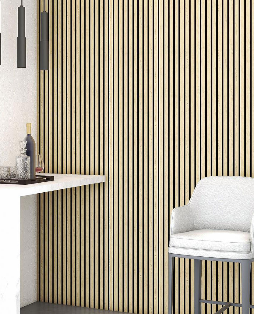 PANNEAU ACOUSTIQUE DECORATIF MURAL DES BRISES EN MDF PET FINITION CHENE CLAIR SUR FOND NOIR - DINACHOC - 520X18X2400mm