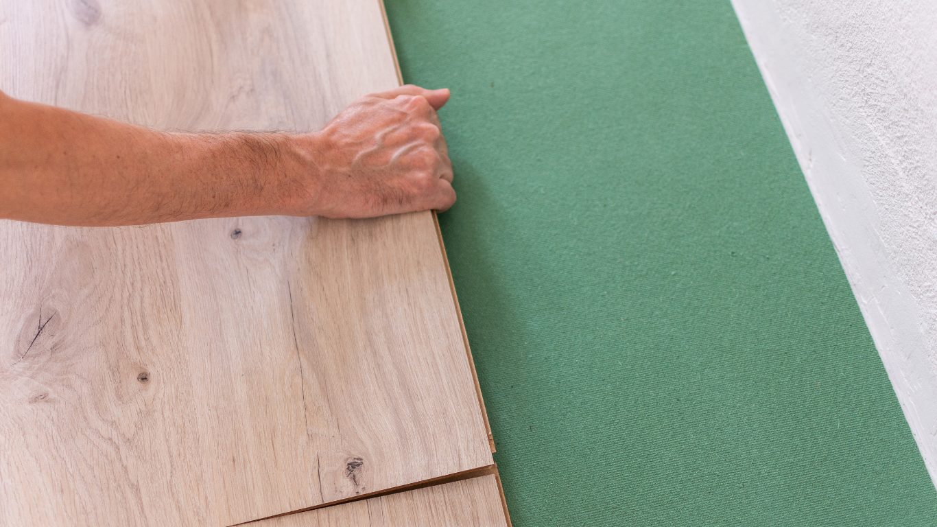 Pose clipsée parquet