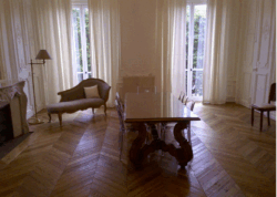 Parquet Point de Hongrie apportant charme et sophistication à votre maison. Parquet Point de Hongrie naturel dans un salon élégant