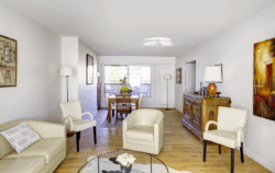 Parquet naturel clair pour un salon moderne et accueillant. Parquet naturel clair dans un salon moderne et lumineux